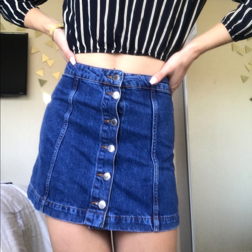 Button front denim skirt